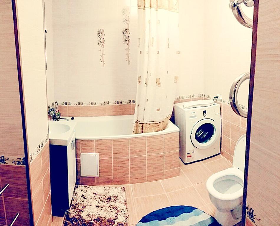 Apartment On Sauran Str Center Astana Exteriör bild
