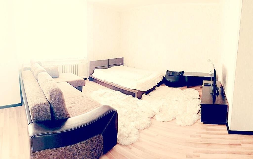 Apartment On Sauran Str Center Astana Exteriör bild